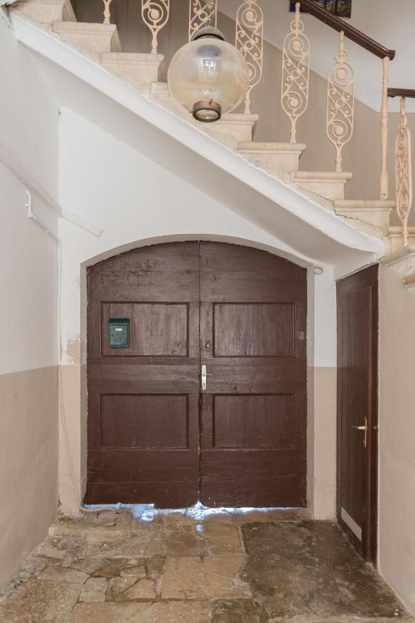 Secret Garden Apartment بوريتش المظهر الخارجي الصورة