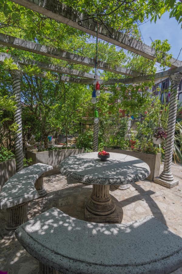 Secret Garden Apartment بوريتش المظهر الخارجي الصورة